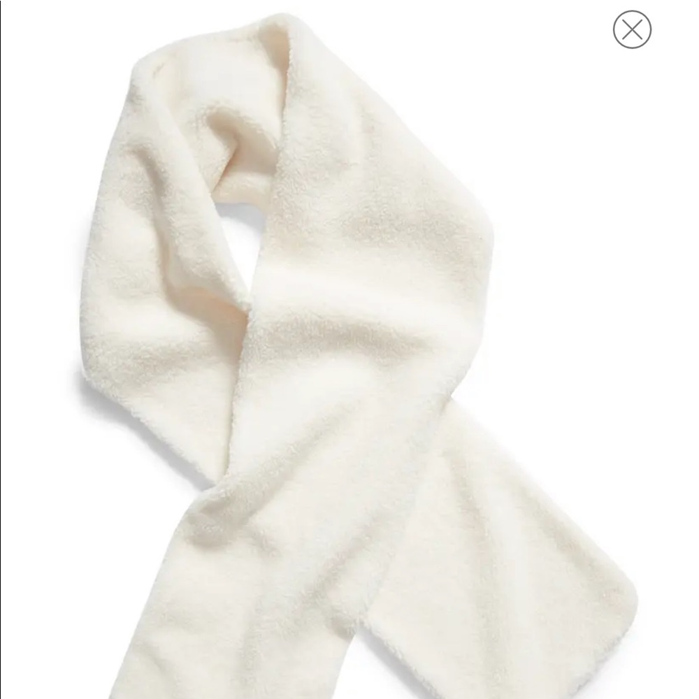Faux Shearling Stole/scarf - Picture 5 of 16